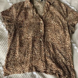 Leopard button up tee!